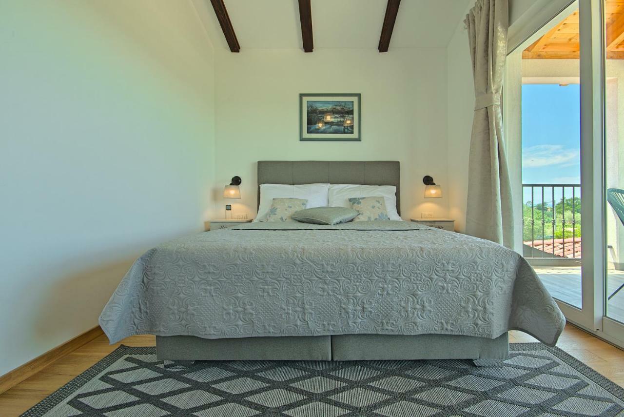 Villa Vespera Rosini Buitenkant foto